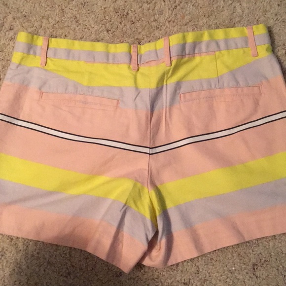 The gap striped shorts - Picture 3 of 4